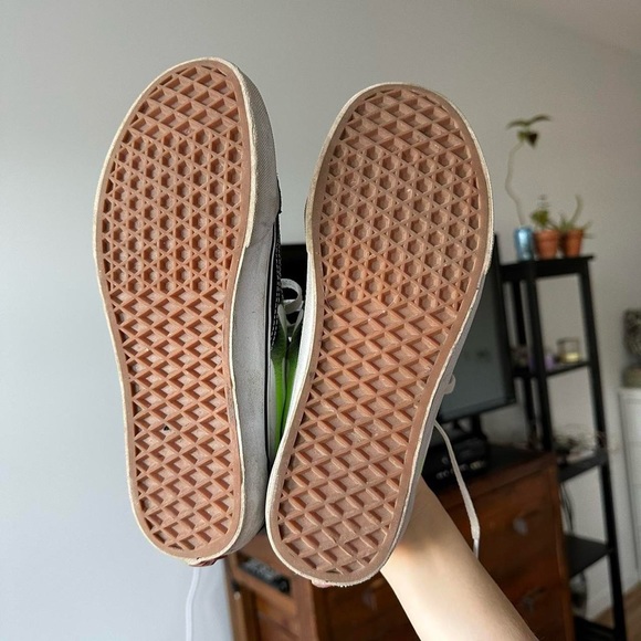 Neon green and black Vans💚🖤 - Picture 2 of 6